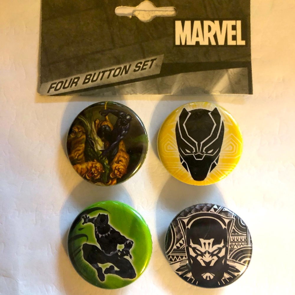 Marvel, four button collector set